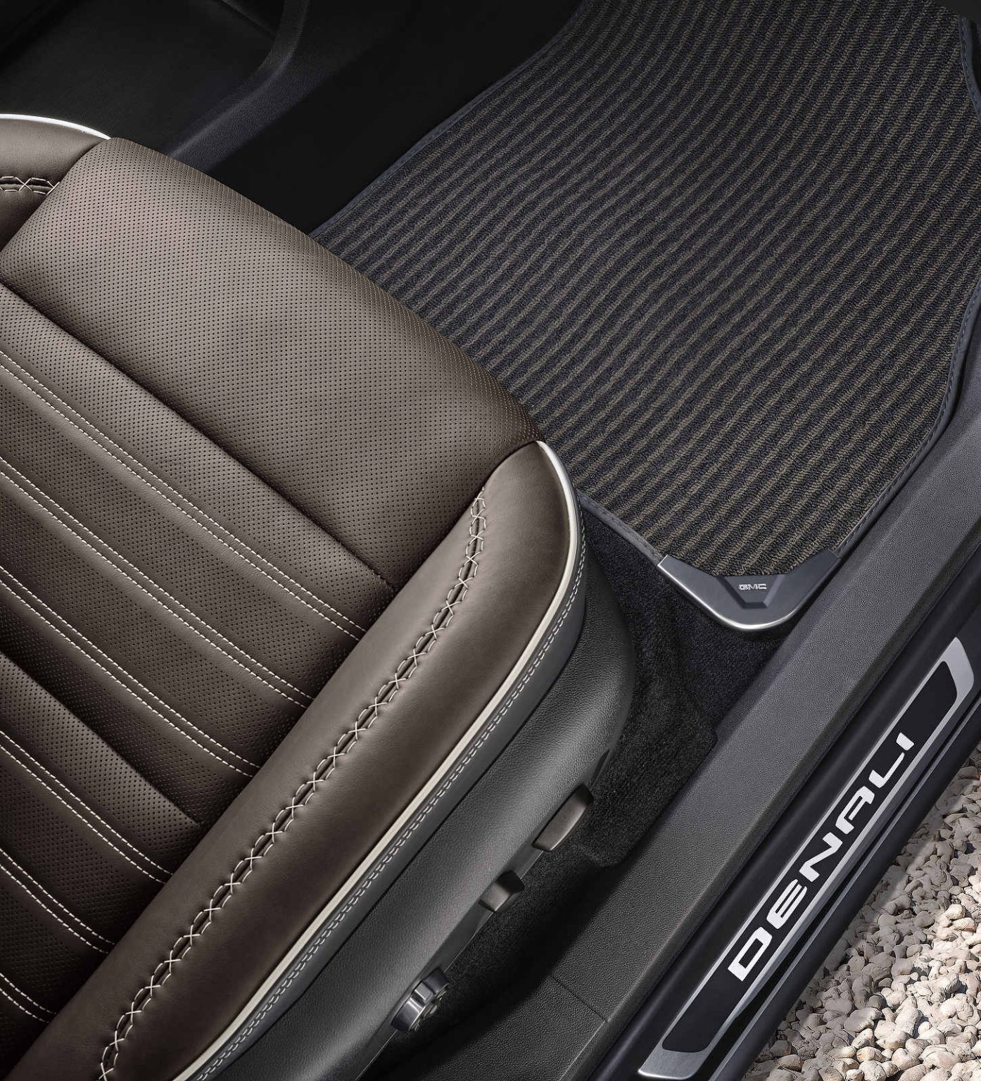 2026 GMC Acadia Gets Denali Ultimate Trim For The First Time Motor 